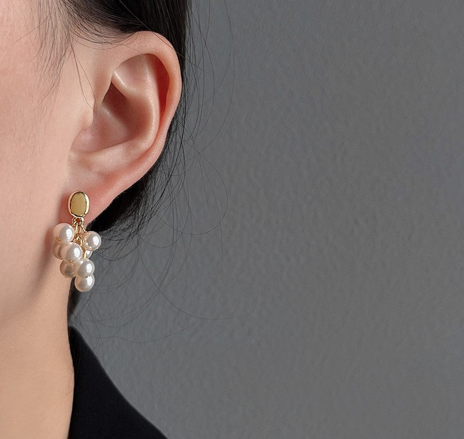 grape string pearl tassel earrings jlt13174