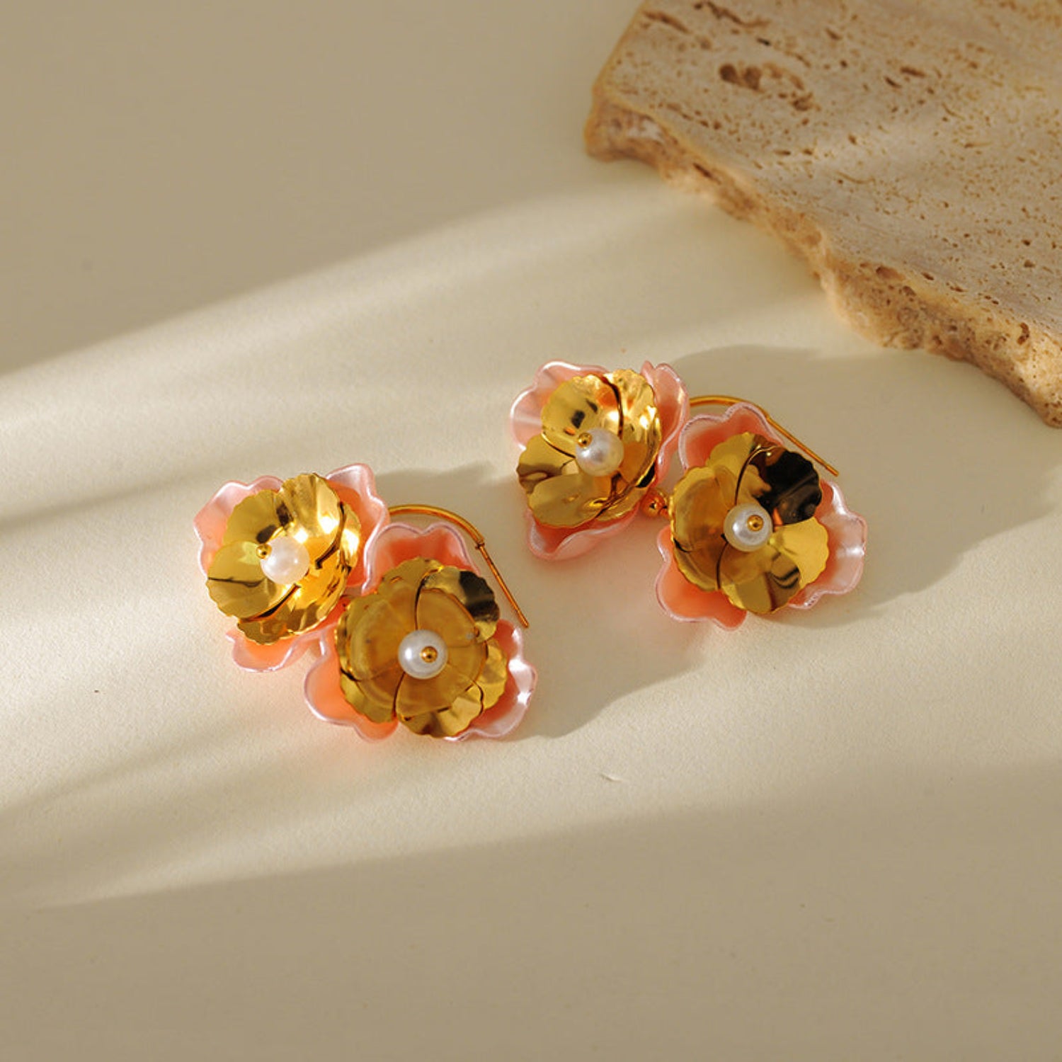 Prime bloom style pink petal pearl flower earrings jlt13184