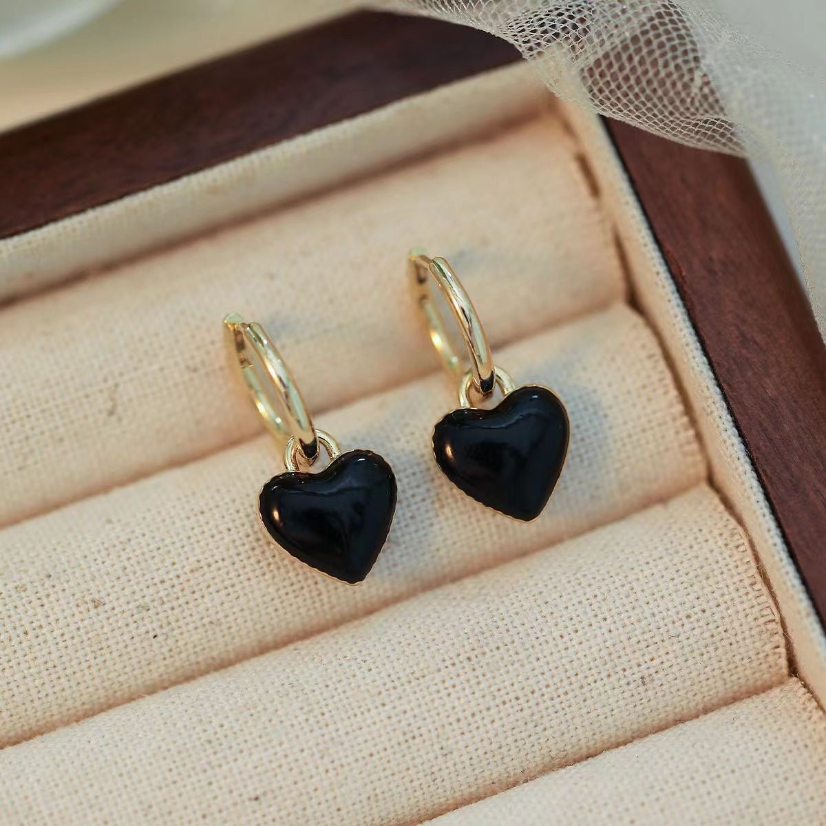 Midnight Heart Hoops JLT13207