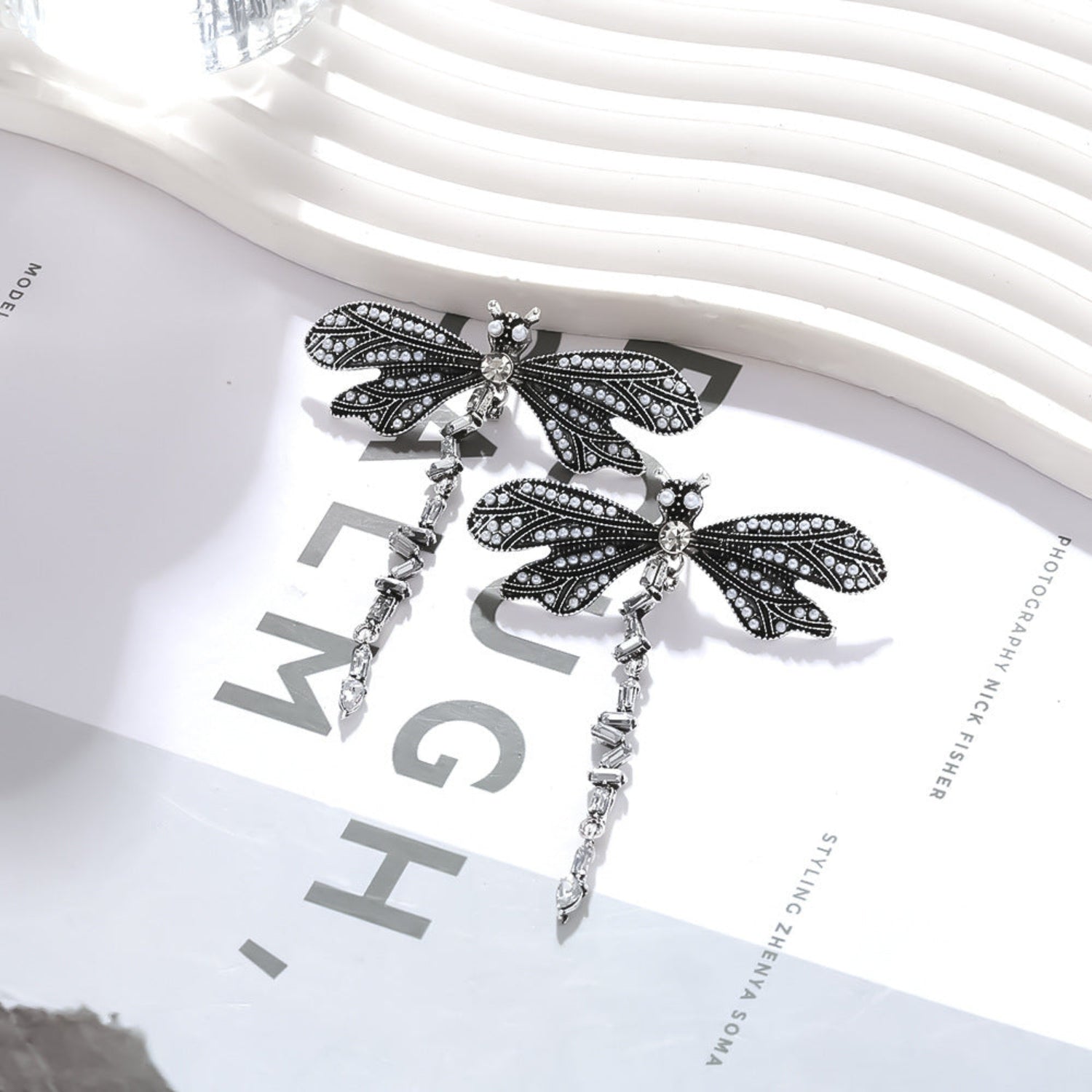 Alloy sparkler dragonfly retro texture insect earrings for women jlt13284