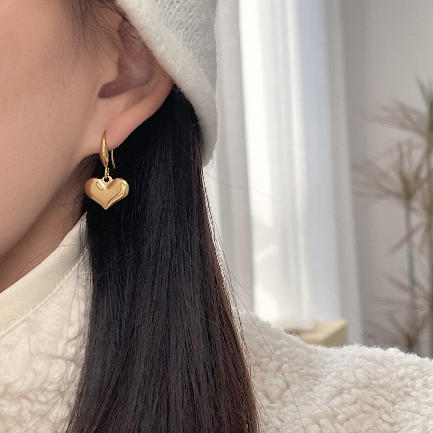 Love Dangle Pin earrings JLT13292