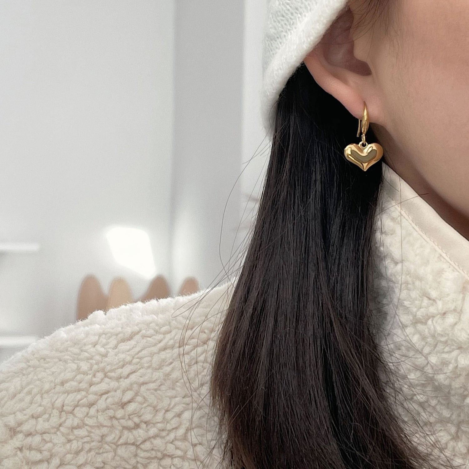Love Dangle Pin earrings JLT13292