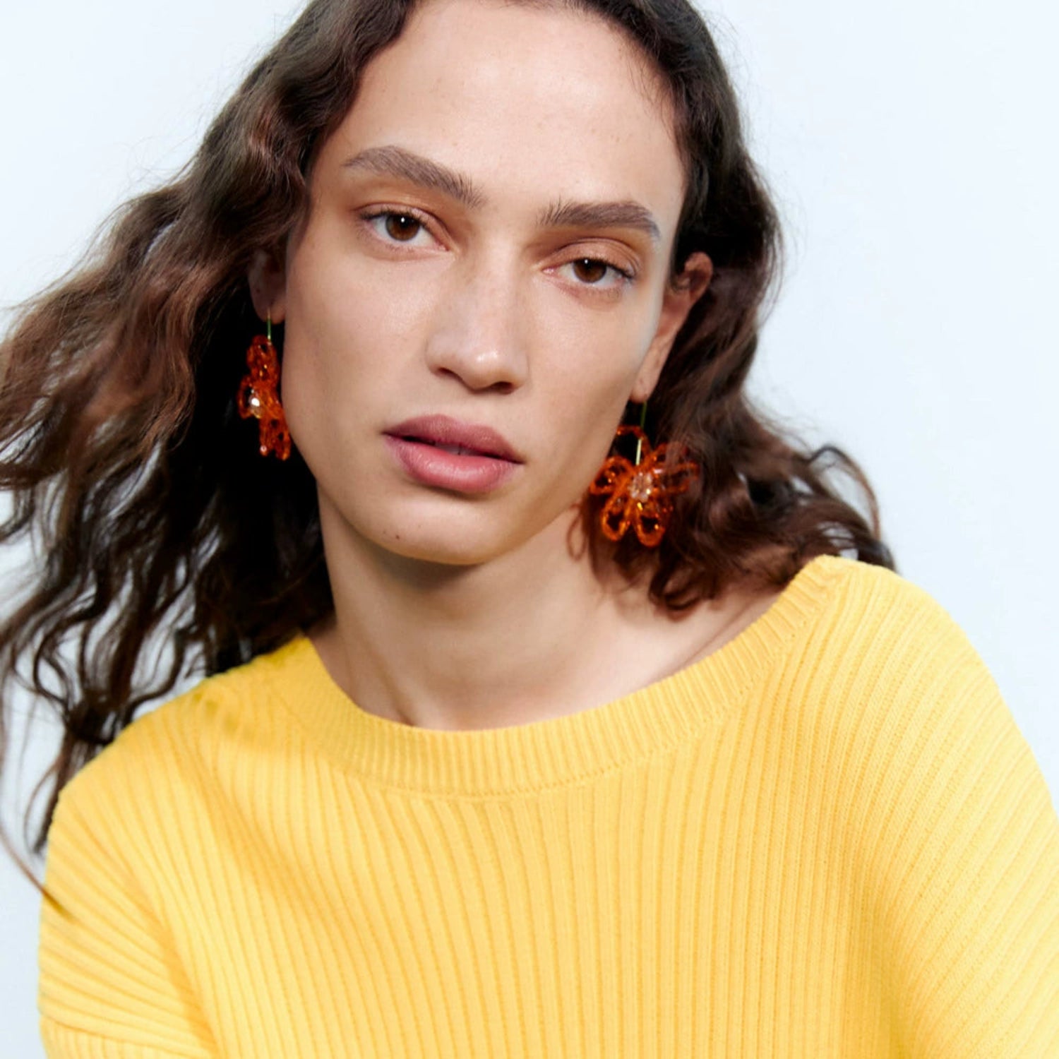 Just Lil Things Sunburst Bloom Beaded Earrings – Orange Crystal Floral Design jlt13319