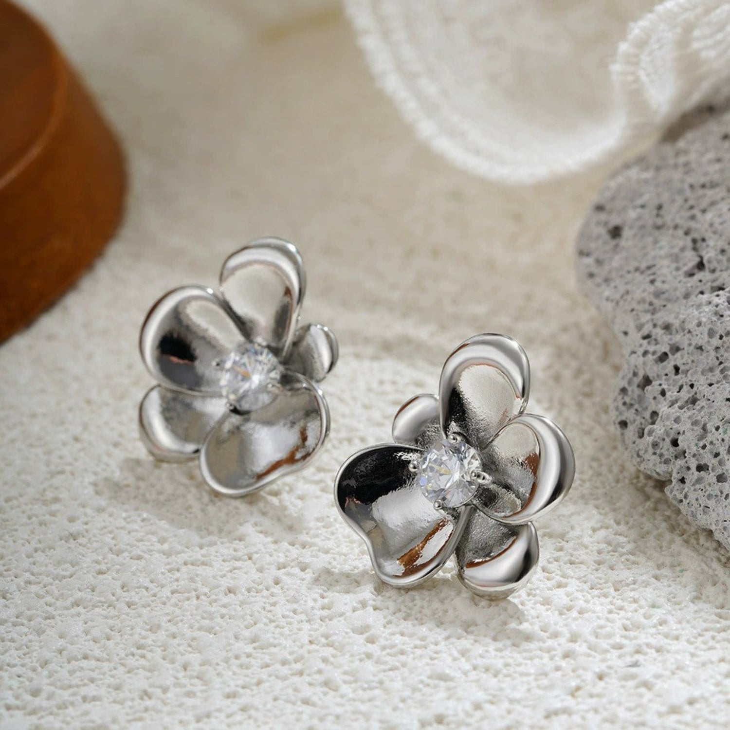 Just Lil Things Silver Bloom Crystal Studs jlt13394
