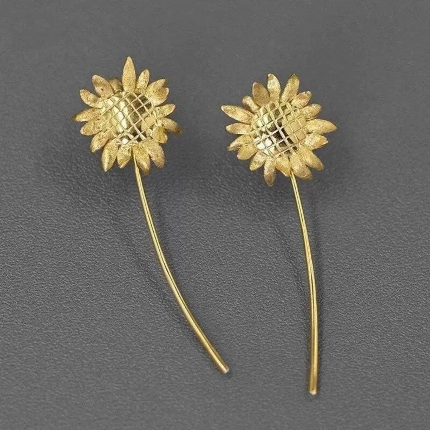 Golden Sunflower Drop Earrings JLT13436