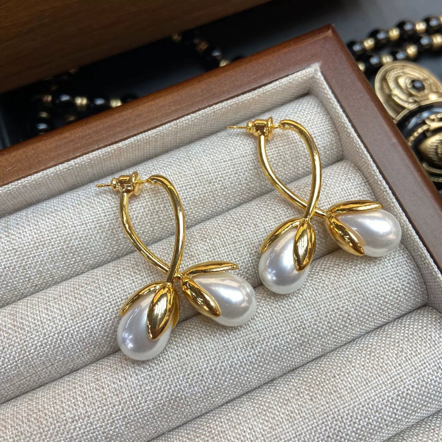 Gold Pearl Bud Drop Earrings jlt13441