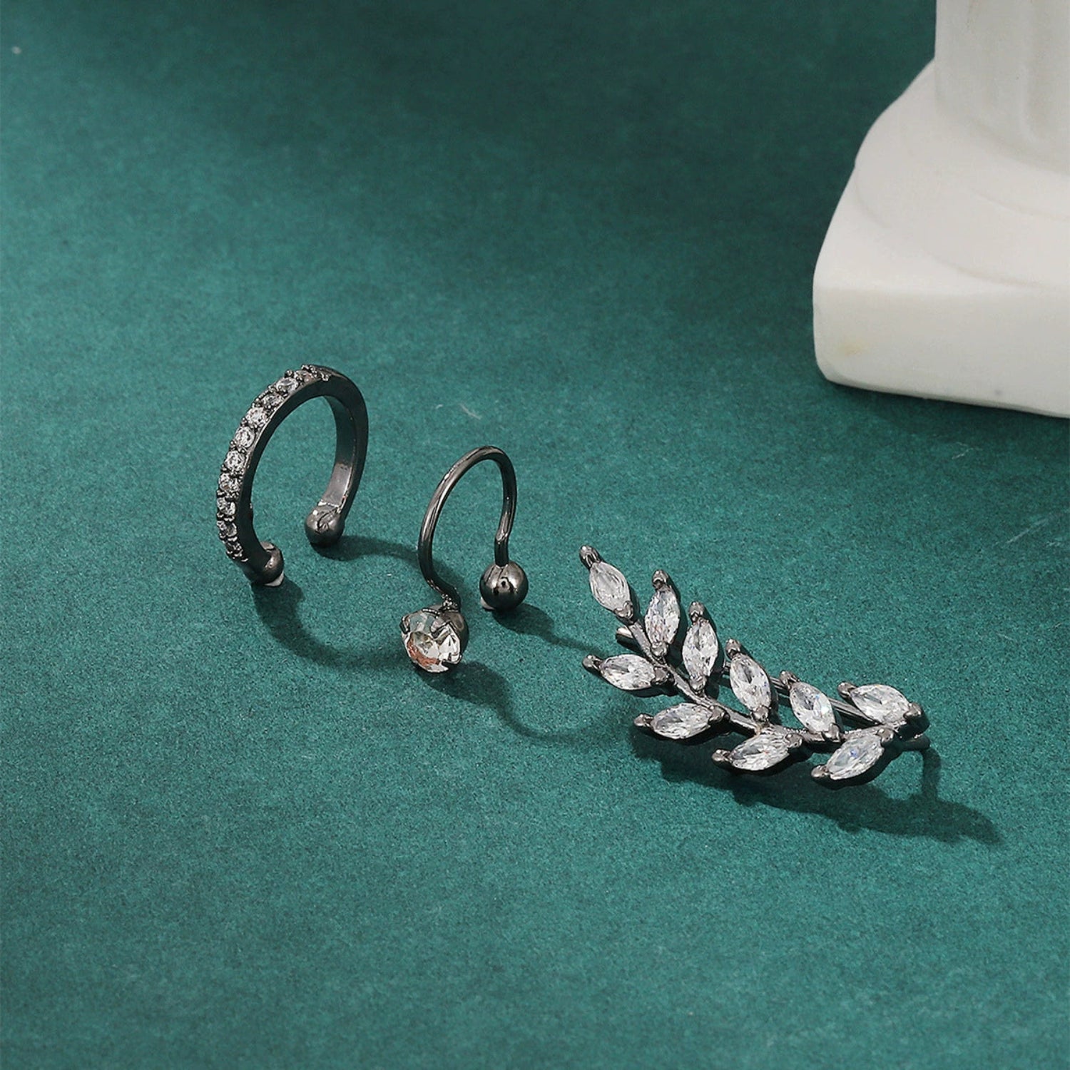 Silver Leaf Cuff Earrings For One Ear jlt13442