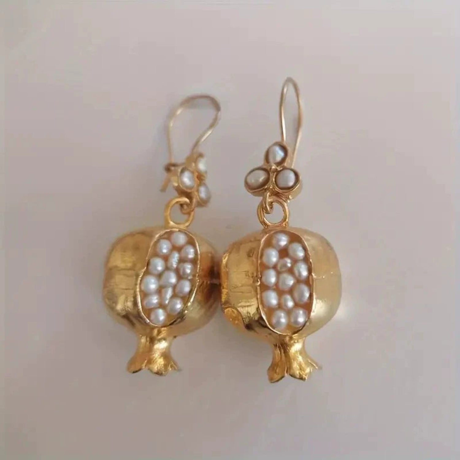 Spectacular pair of Pomegranate earrings JLT13466