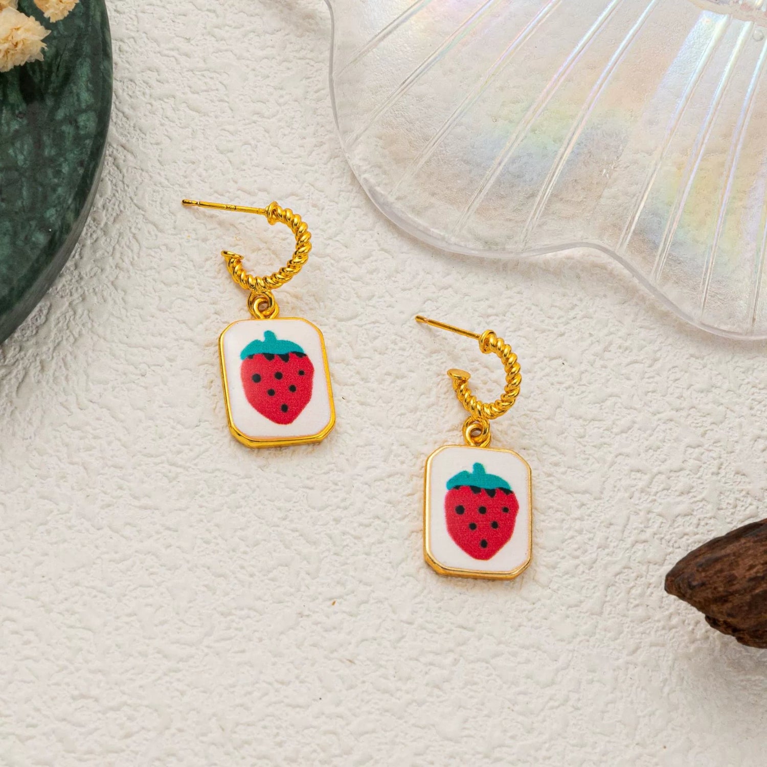namel Strawberry Square Dangles JLT13509