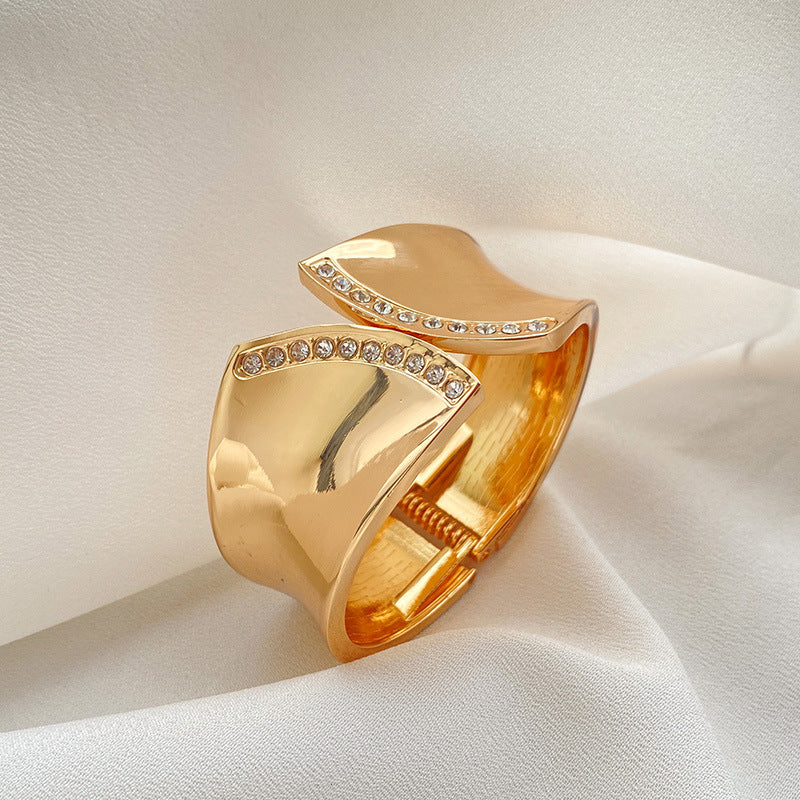 Just lil things Minimalist Silver Cuff Bracelet – Adjustable Open-End Design JLTLB0444