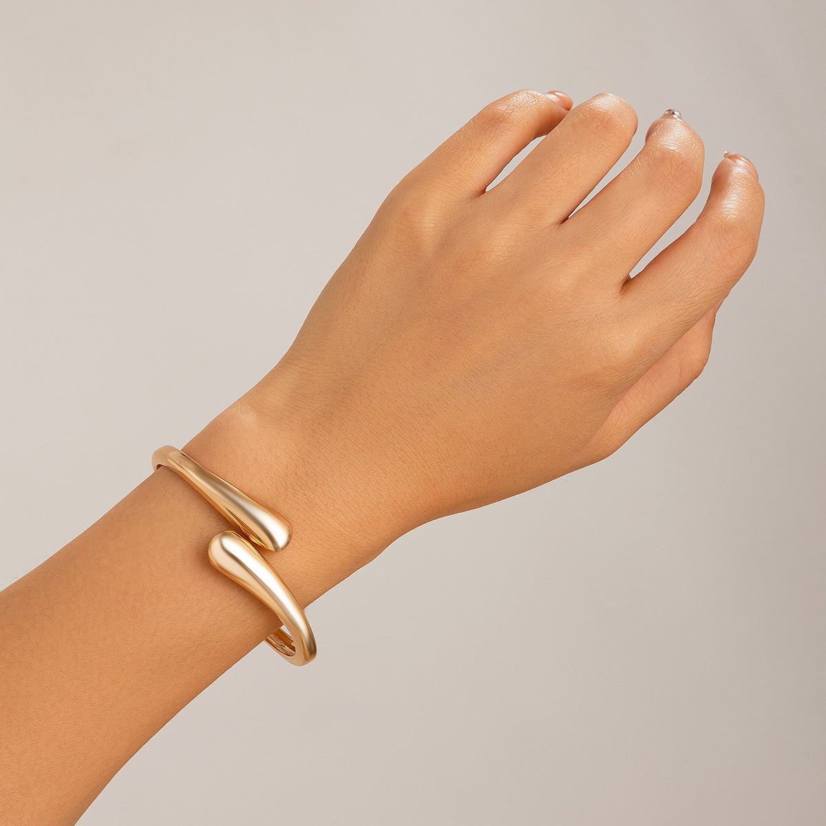 TeaDrop Gold Bracelet JLTB0583