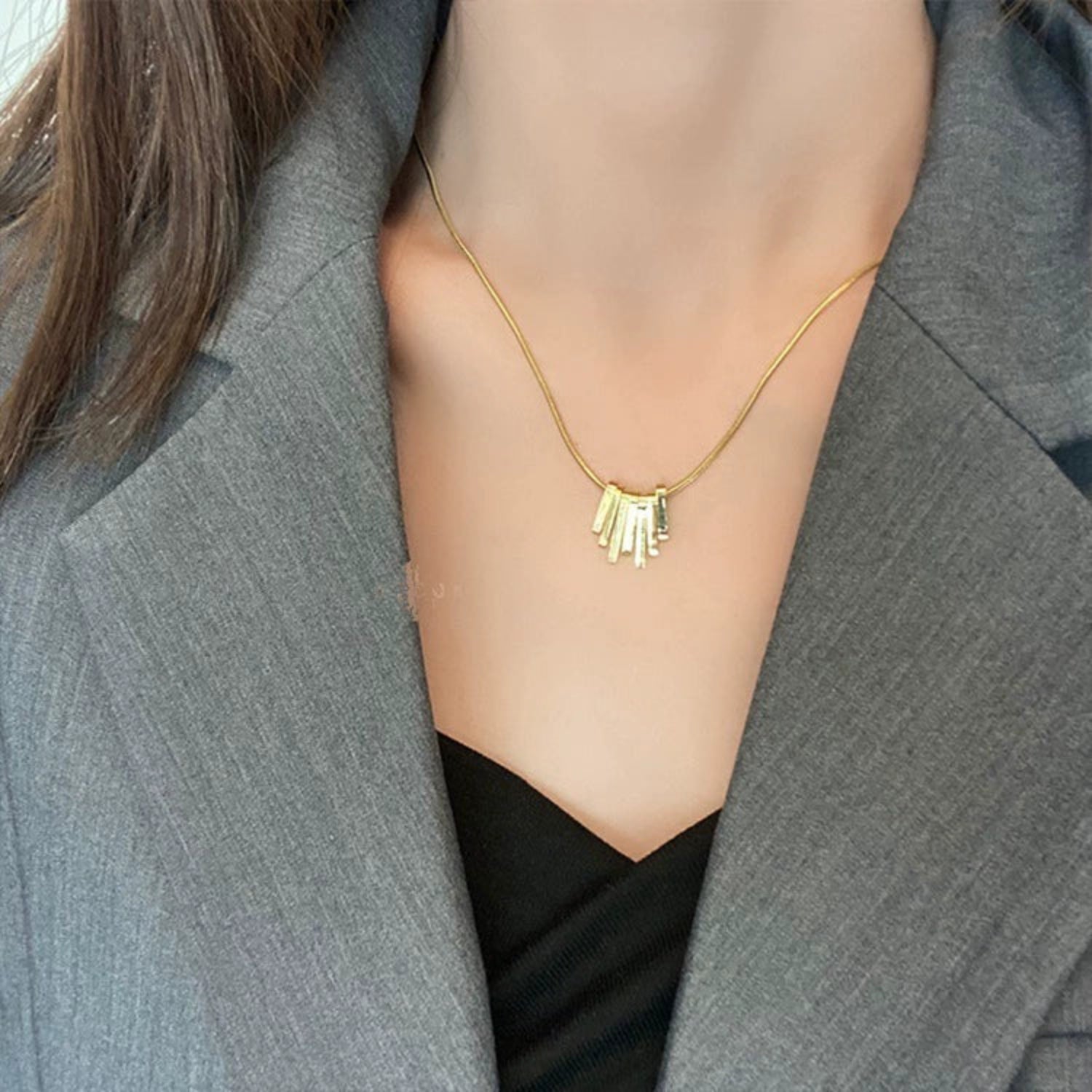 Vertical cascading pendant chain Necklace- JLTN0707