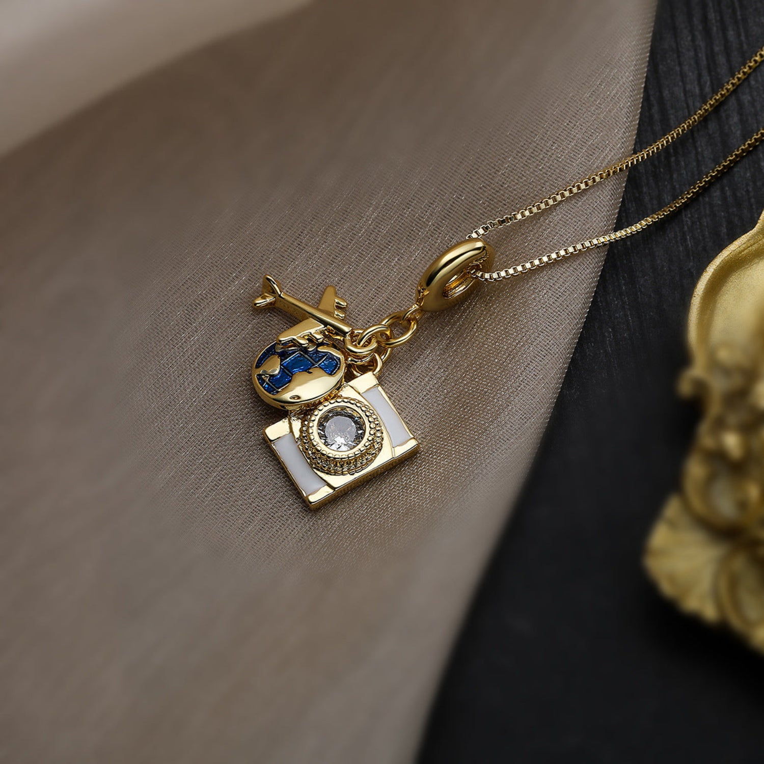 Travel Charm Necklace JLTN0867
