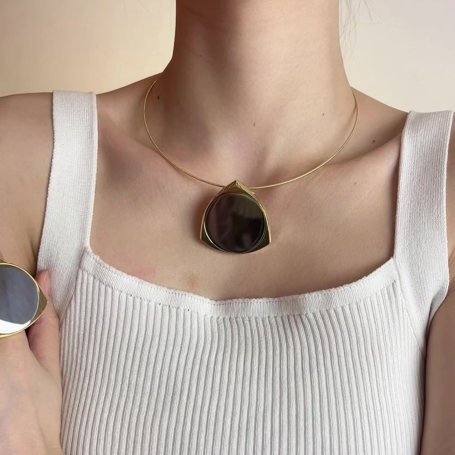 Uneven Triangle Round Shaped glass Inlaid Gold Necklace JLTN1252