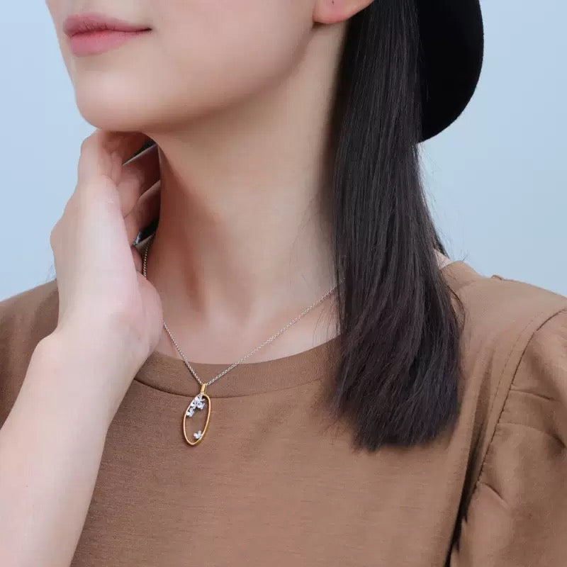 Just Lil Things Blooming Oval Pendant Necklace jltn1634