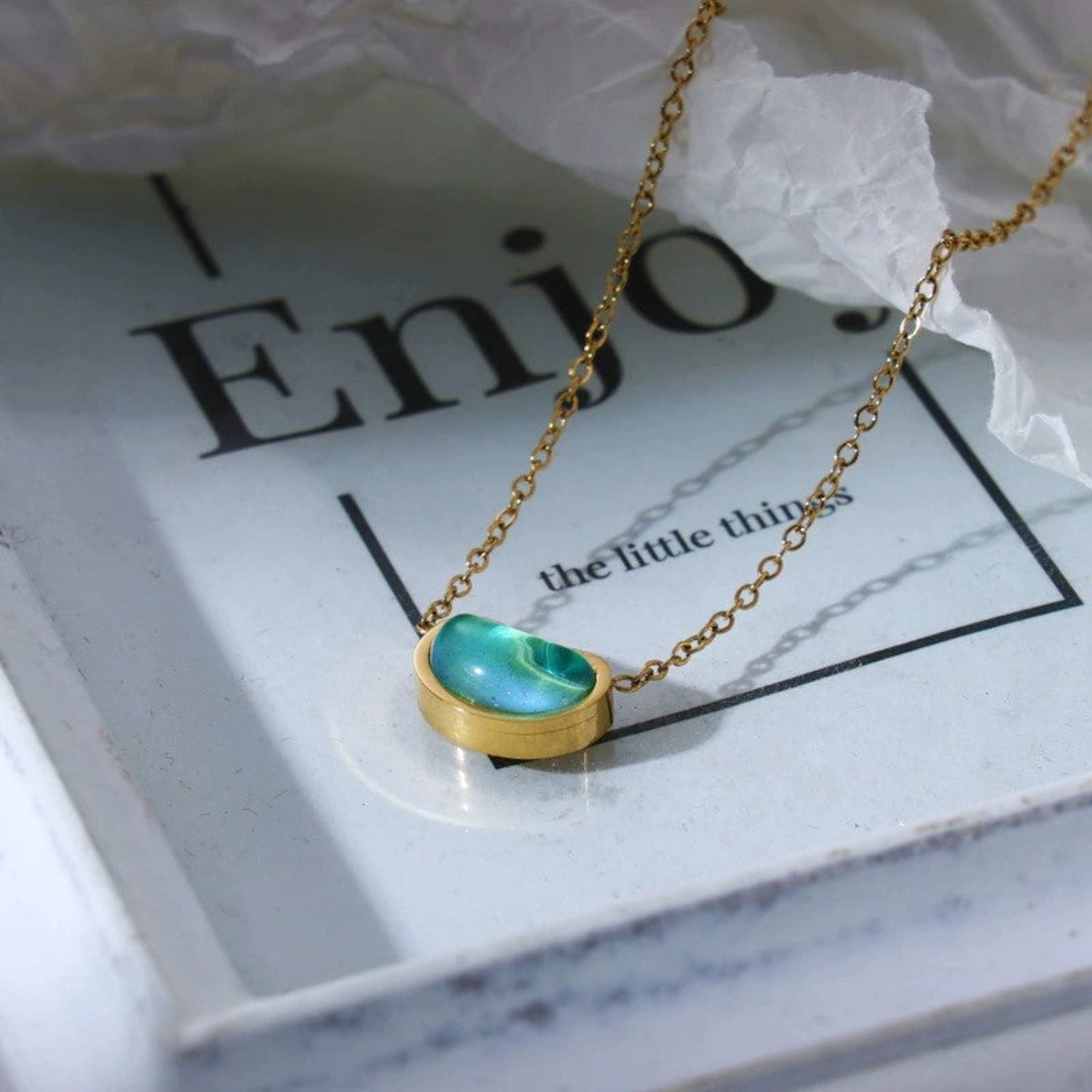 Just Lil Things Ocean Glow Minimal Necklace jltn1657