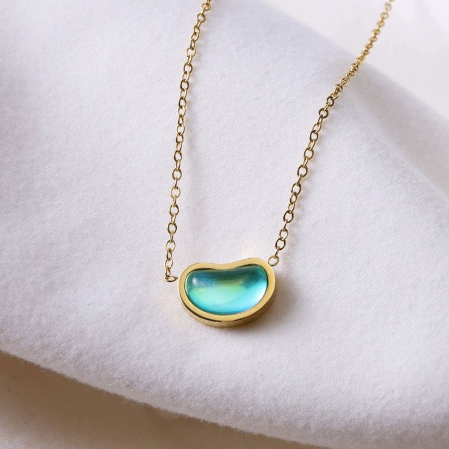 Just Lil Things Ocean Glow Minimal Necklace jltn1657