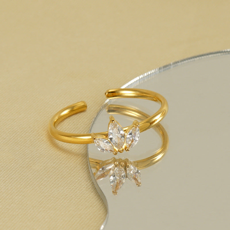 Chic Trio Crystal Gold-Tone Ring JLTR0423