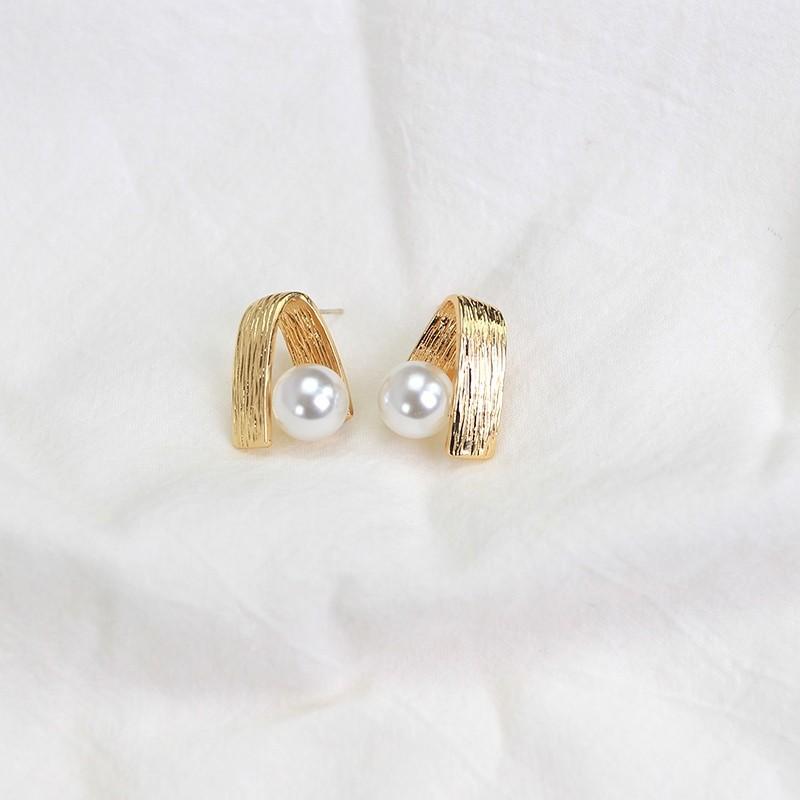 just-lil-things-gold-earring-pin-earring-jlt10315 - justlilthings