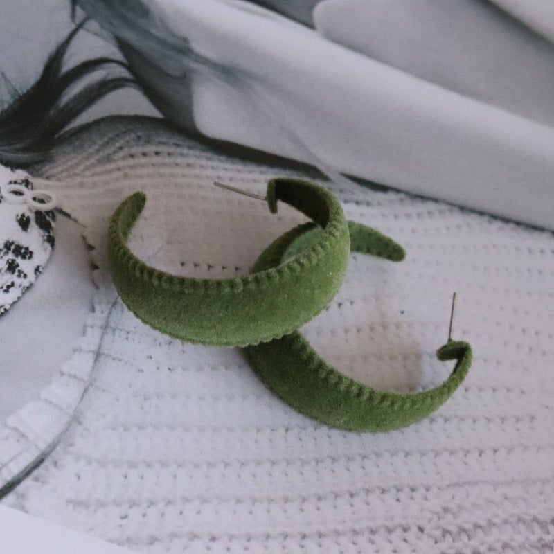 just-lil-things-green-half-hoop-earrings-jlt10972