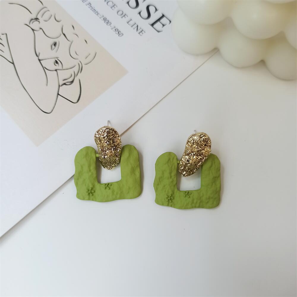 just-lil-things-green-pin-earrings-jlt11324