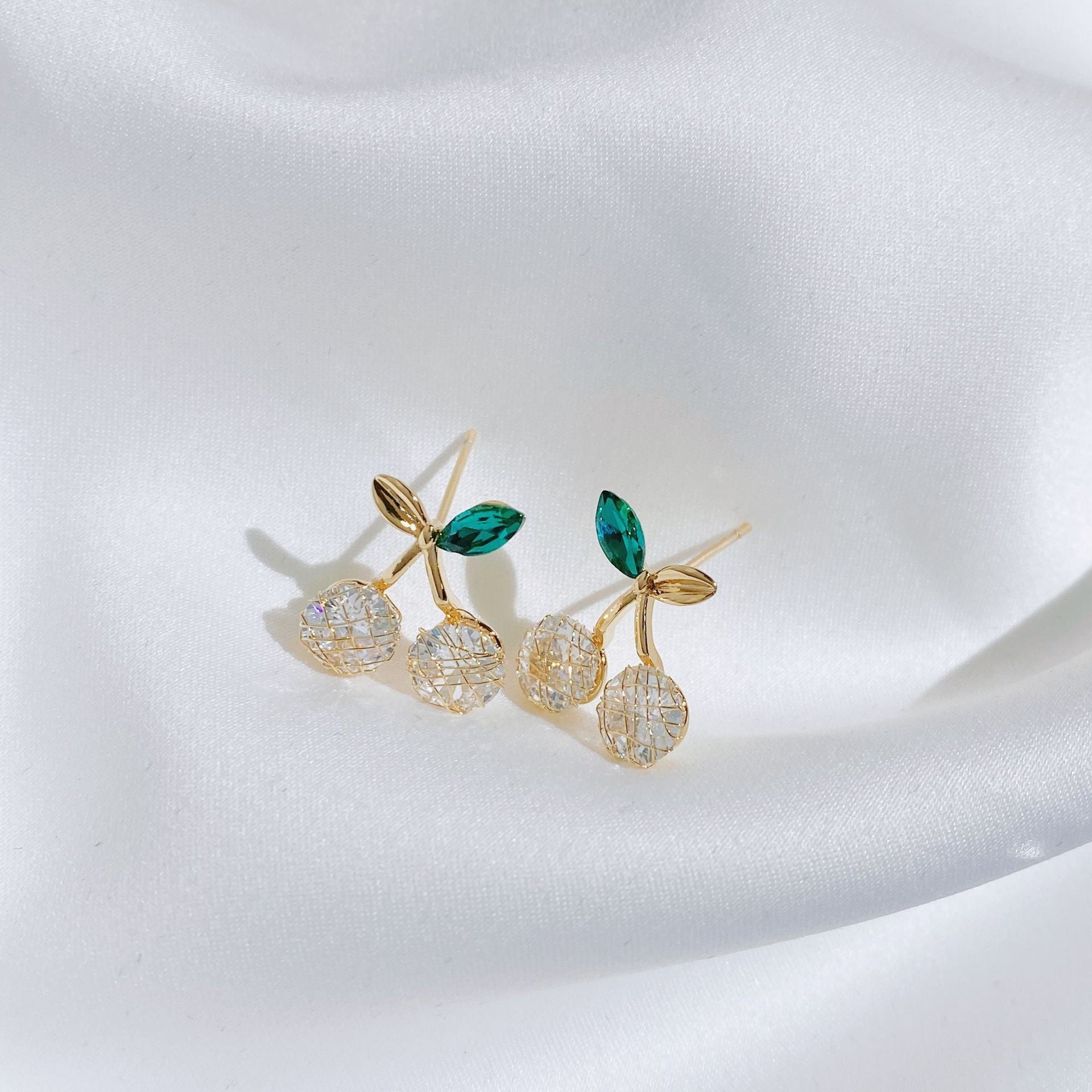 just-lil-things-multi-color-pin-earrings-jlt11364