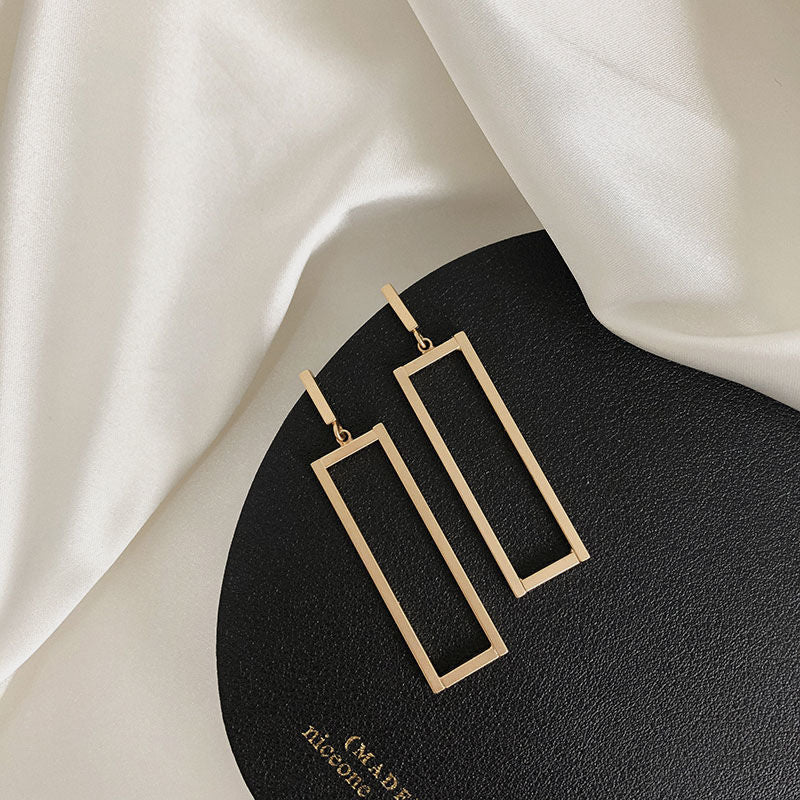 Gold Geometric Rectangle Drop Earrings-jlt11728