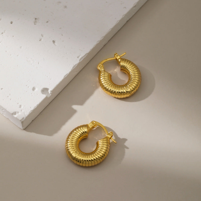 Vintage-Inspired Gold-Color Ribbed Hoop Earrings-jlt11735