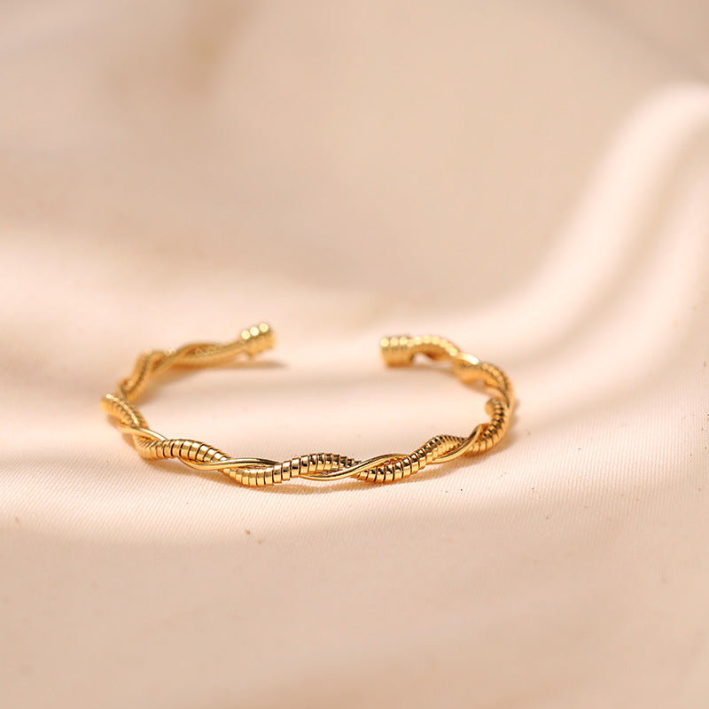 Artificial New Designer Bracelet Just-lil-things-artificial