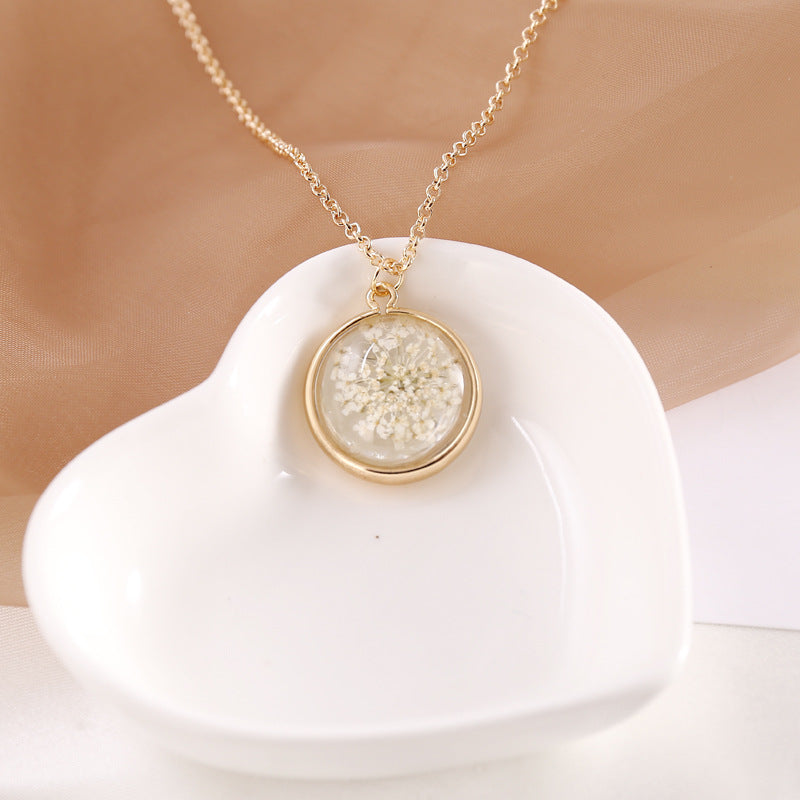 Round Pendant Necklace with Preserved Flower – Nature-Inspired Elegant Jewelry-jltn0534