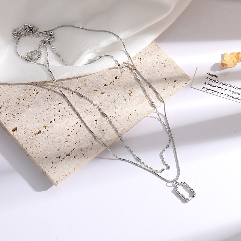 Triple-Layer Silver-color Necklace with Geometric Pendant – Modern Minimalist Statement Jewelry jltn0545