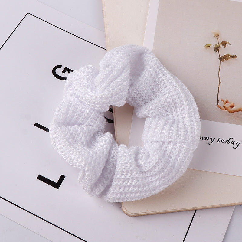 soild-white-srunchies-jlts0423
