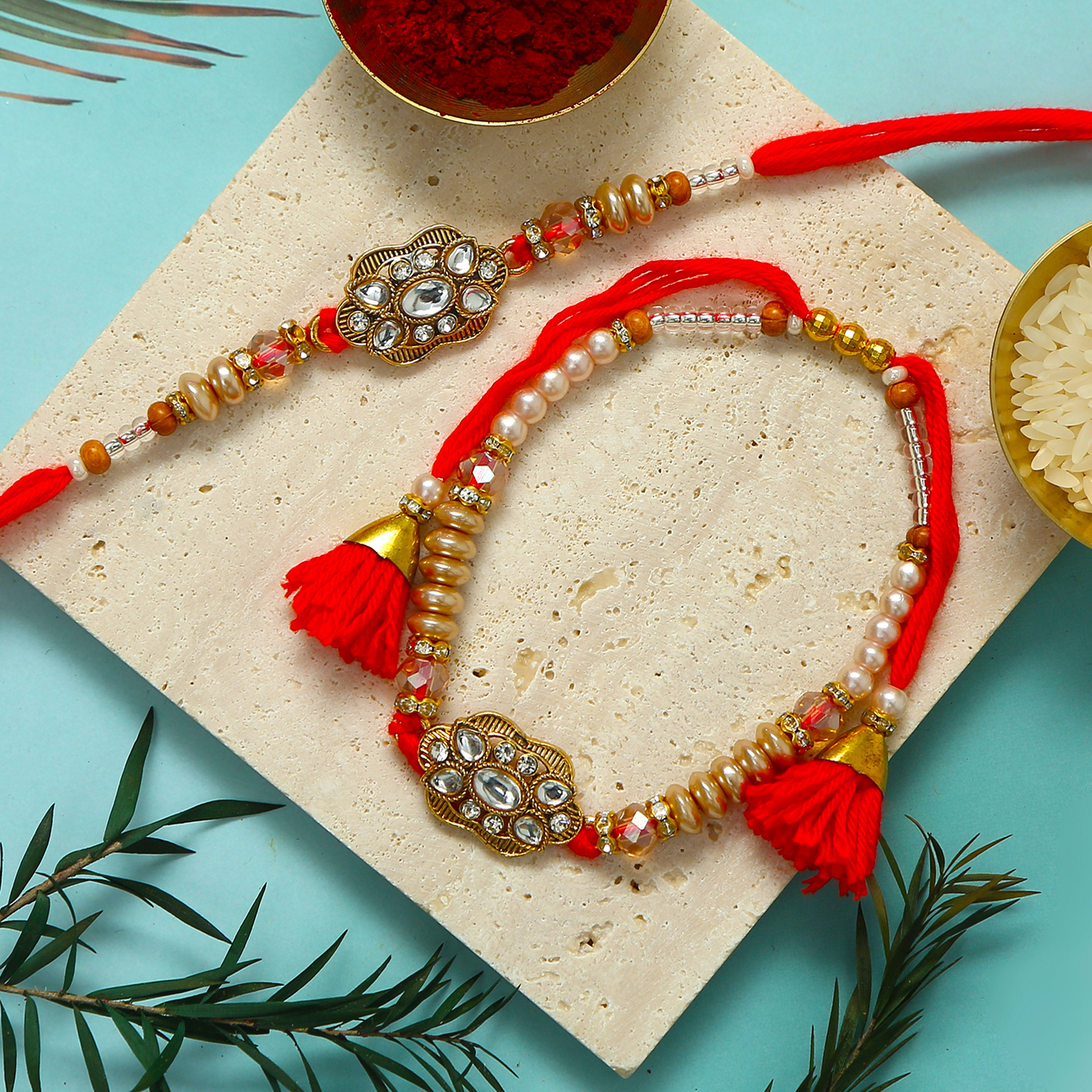 Rakhi R9402
