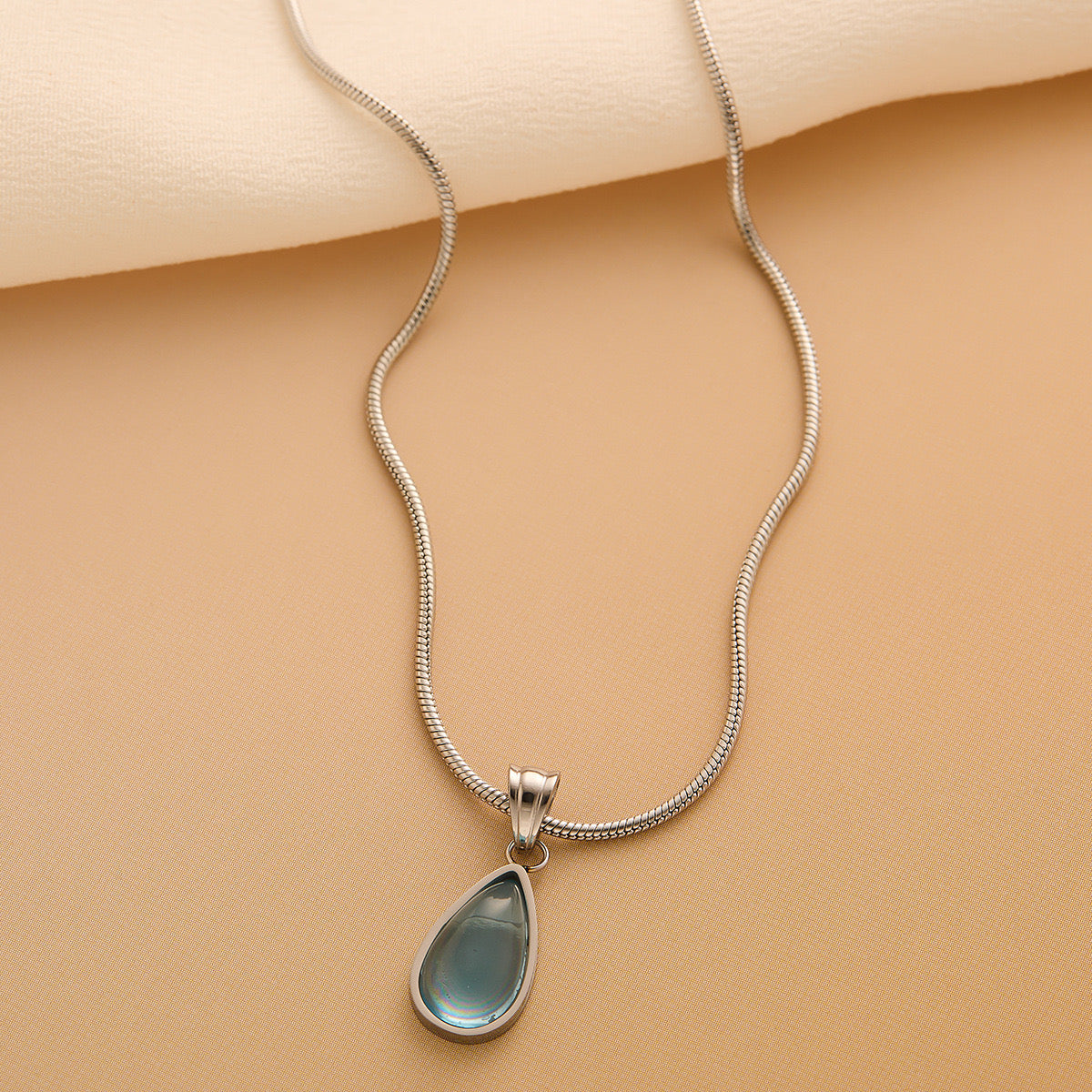 Just Lil Things Artificial Silver Necklace  jltn0759