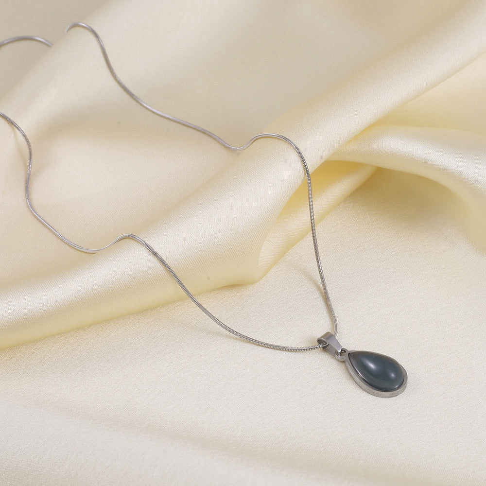 Just Lil Things Artificial Silver Necklace  jltn0759