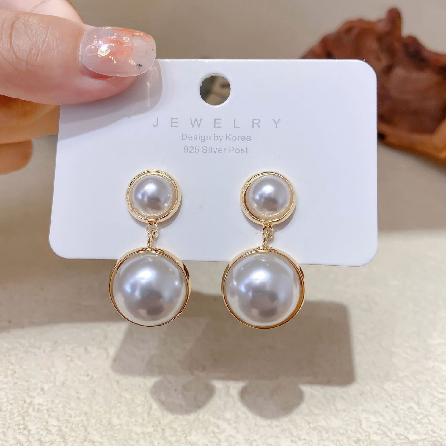 Just lil things White  Pin  Earrings JLT12586