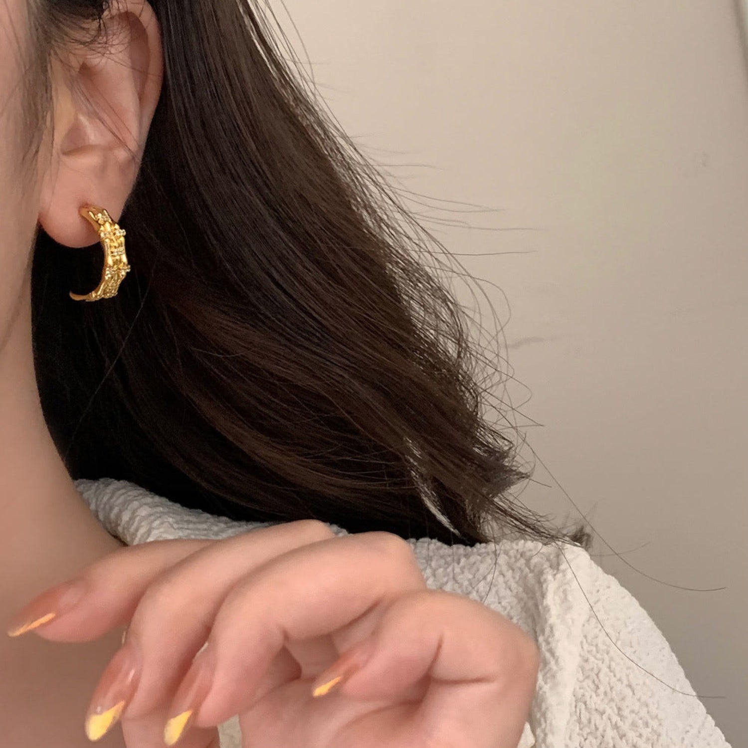 Just Lil Things Gold Hoop Earrings JLT12629