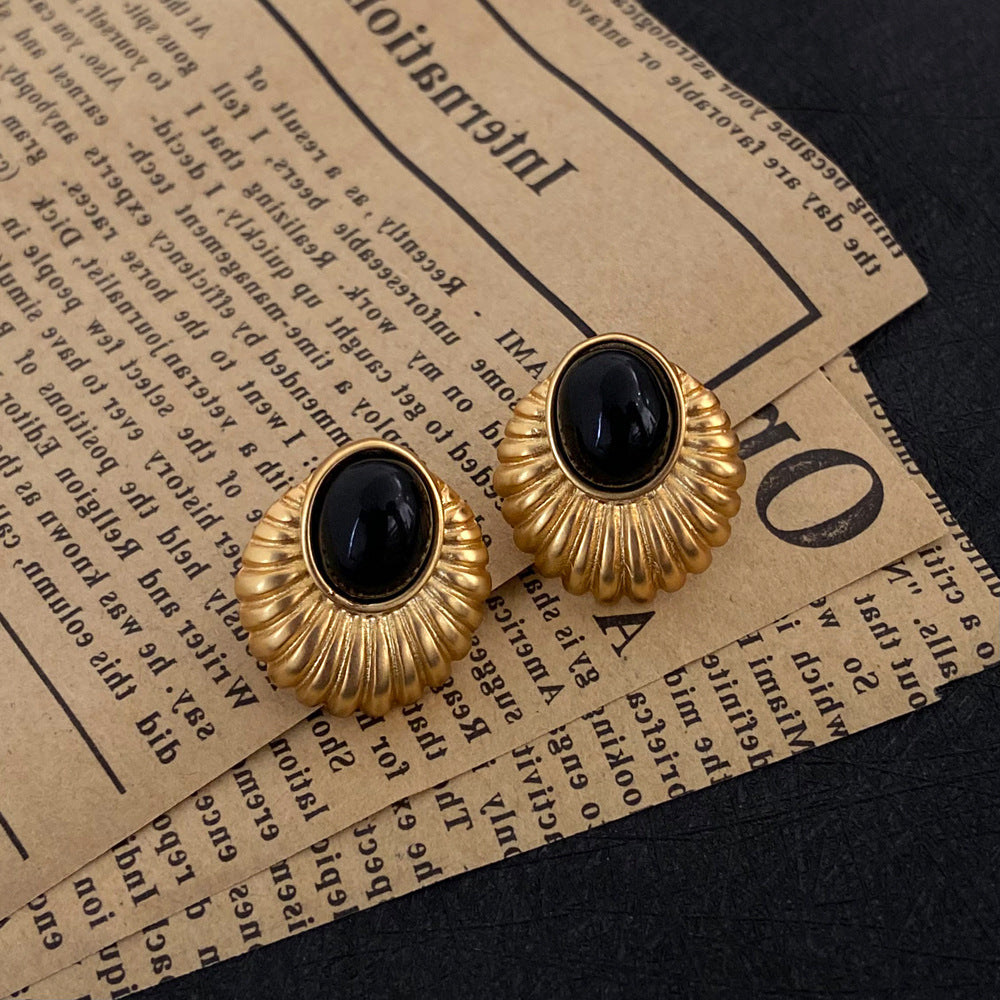 Vintage Style Oval Onyx Gold Stud Earrings JLT12711