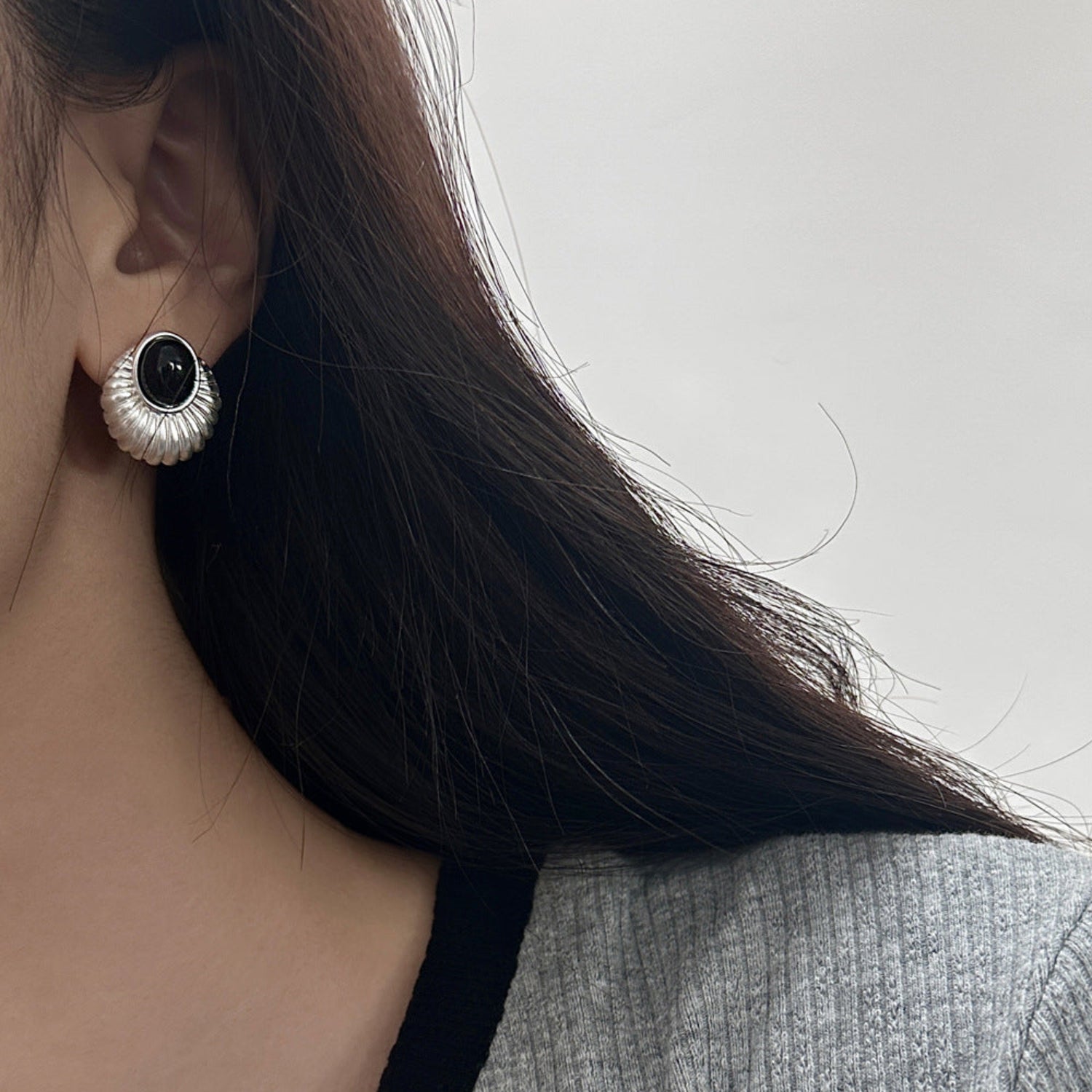 Vintage Style Oval Onyx Silver Stud Earrings JLT12712