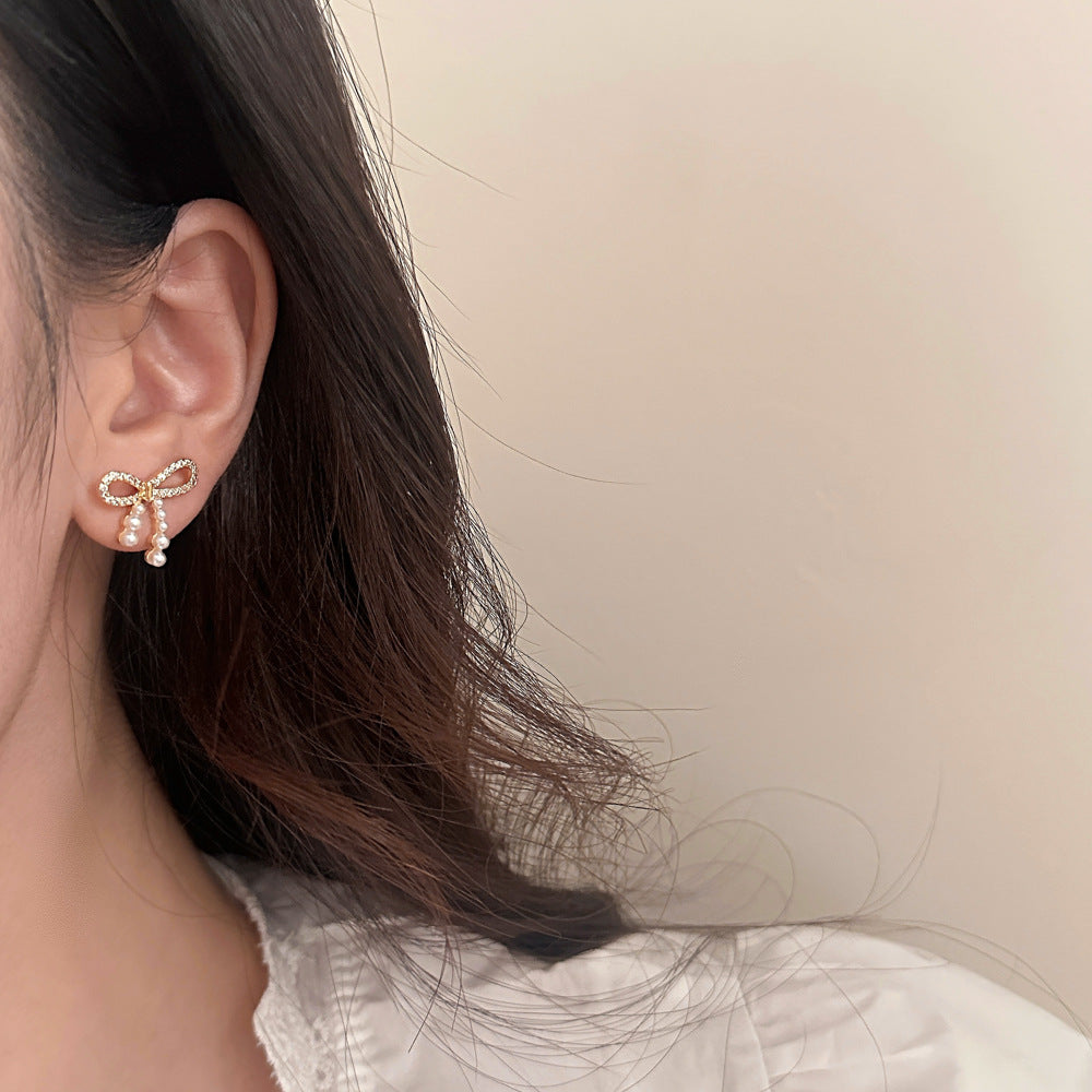 Pearl Drop Bow Styled Gold Pin earrings JLT12910