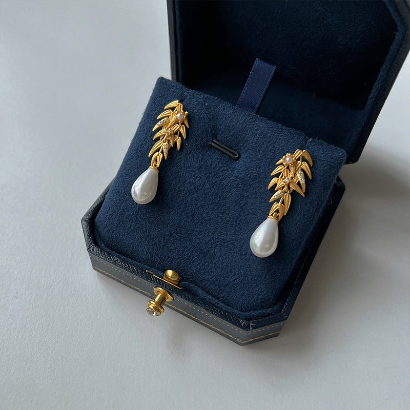 Floral Pearl Dorp Gold Earring JLT12927