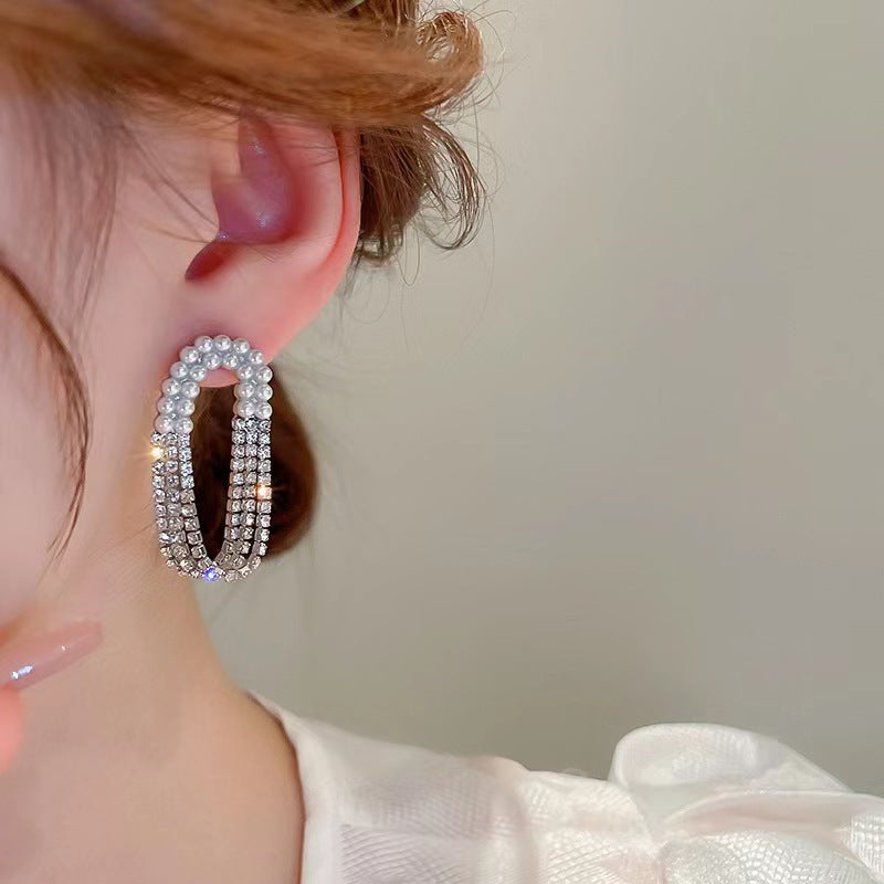 Pearl With U Shape Stone Tassel Silver Pin Earrrings JLT13002