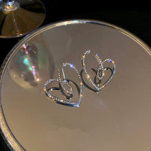 Sparkling Heart Swirls Earrings JLT13021