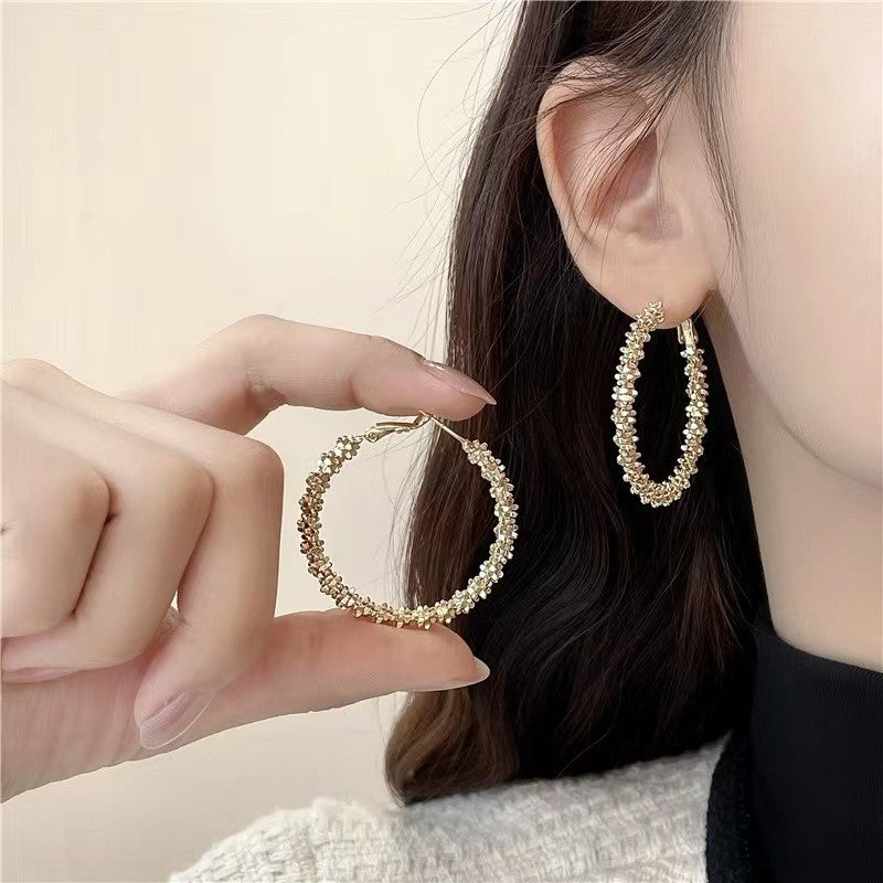 Crinkle Spark Hoop JLT13241