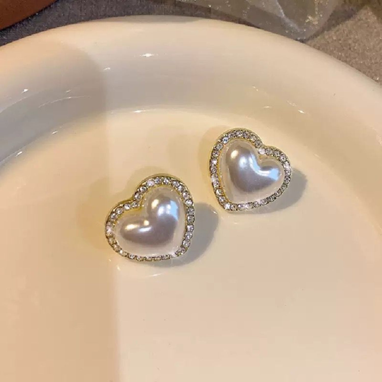 Crystal Framed Pearl Heart Earrings JLT13531