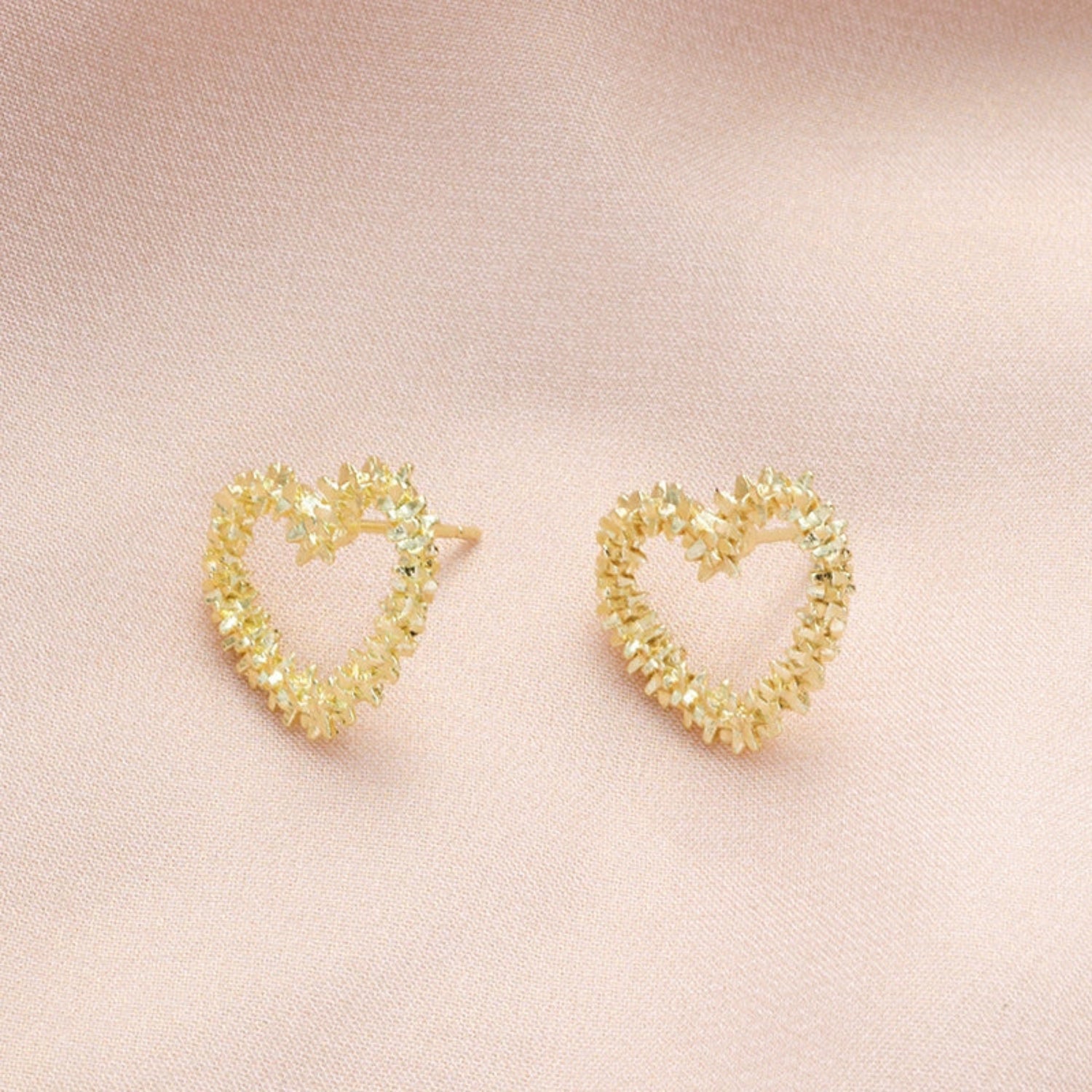 Gold Textured Open Heart Studs JLT13533