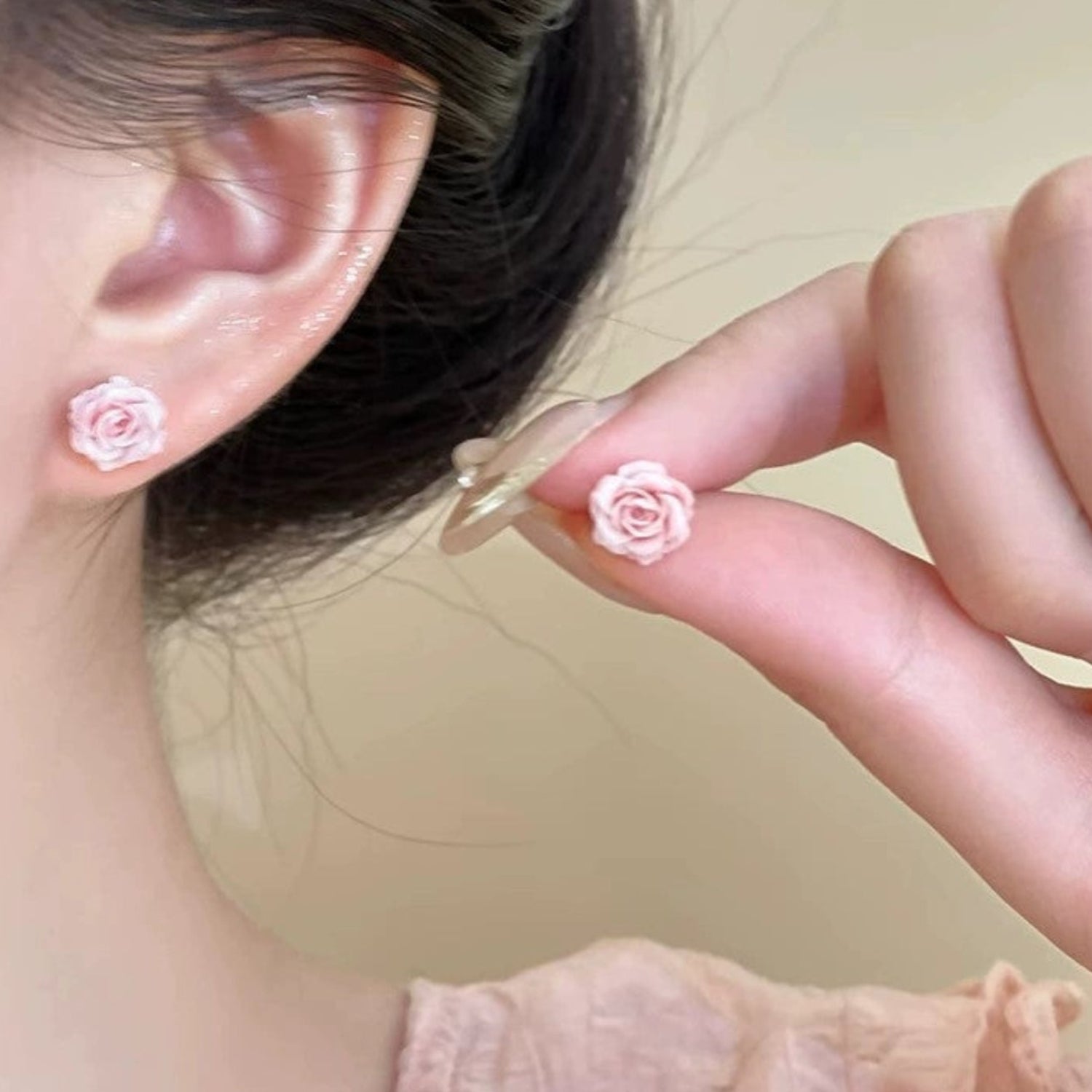 Elegant Pink Rose Stud Earrings JLT13642