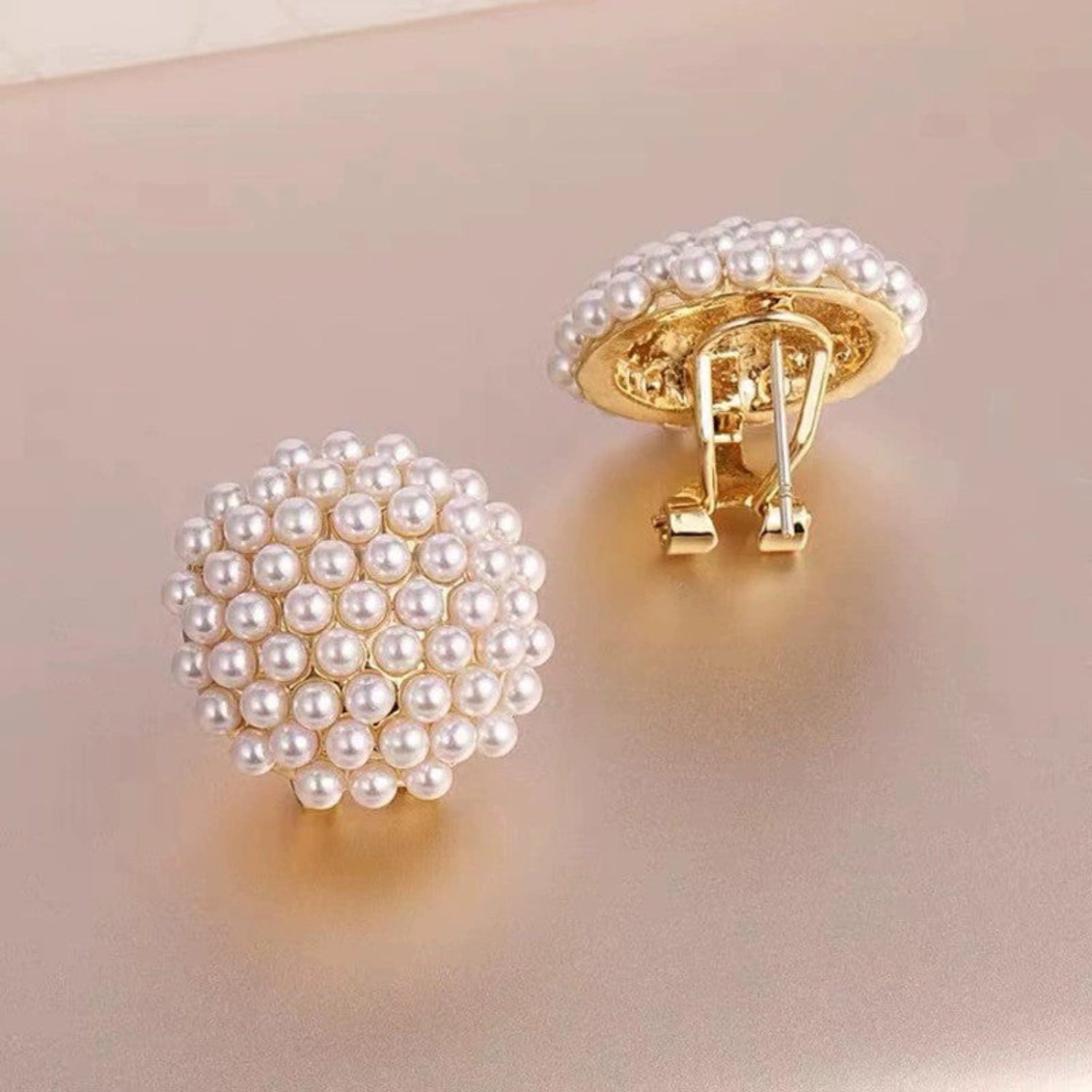 Elegant Faux Pearl Cluster Studs JLT13672
