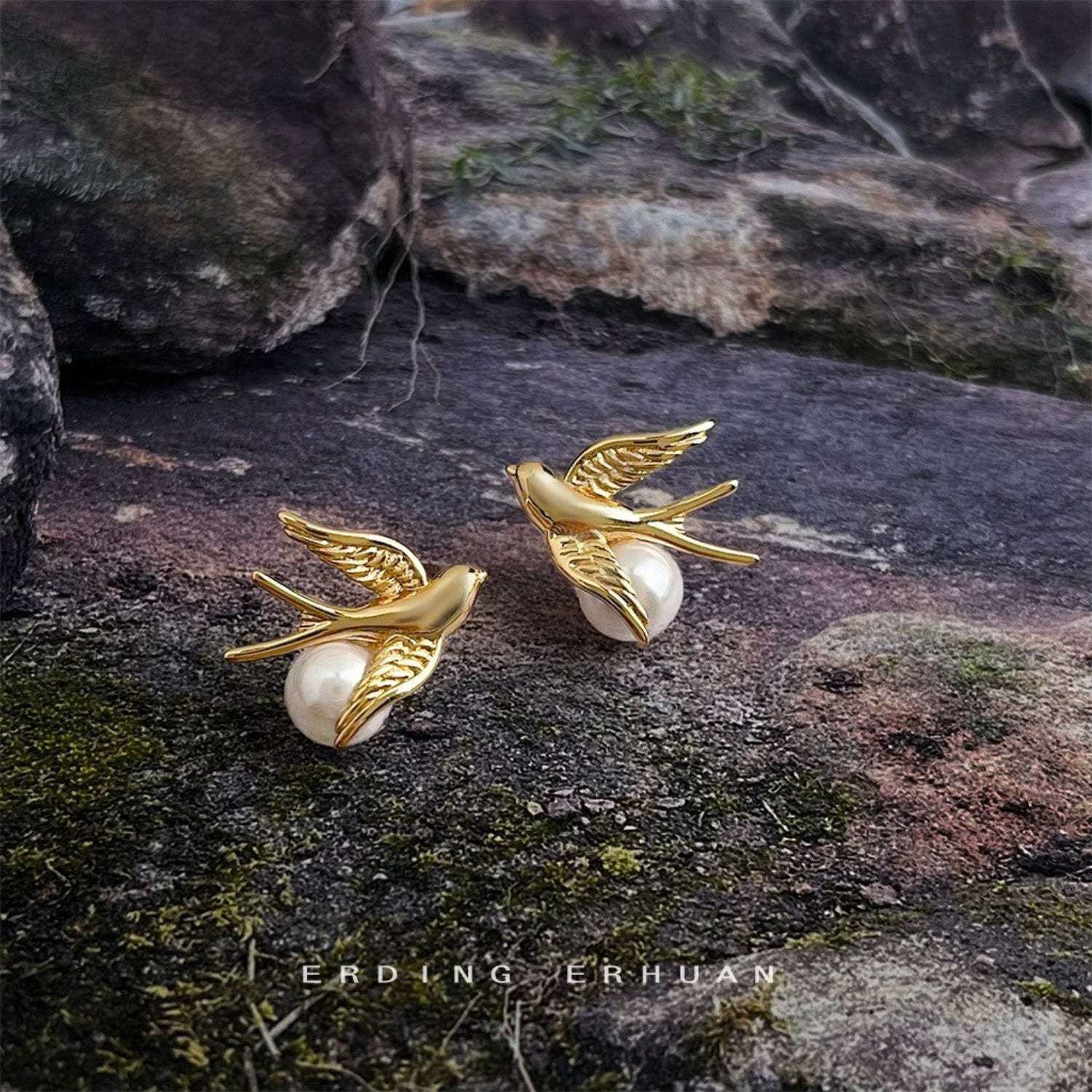 Gold Swallow Pearl Stud Earrings JLT13712