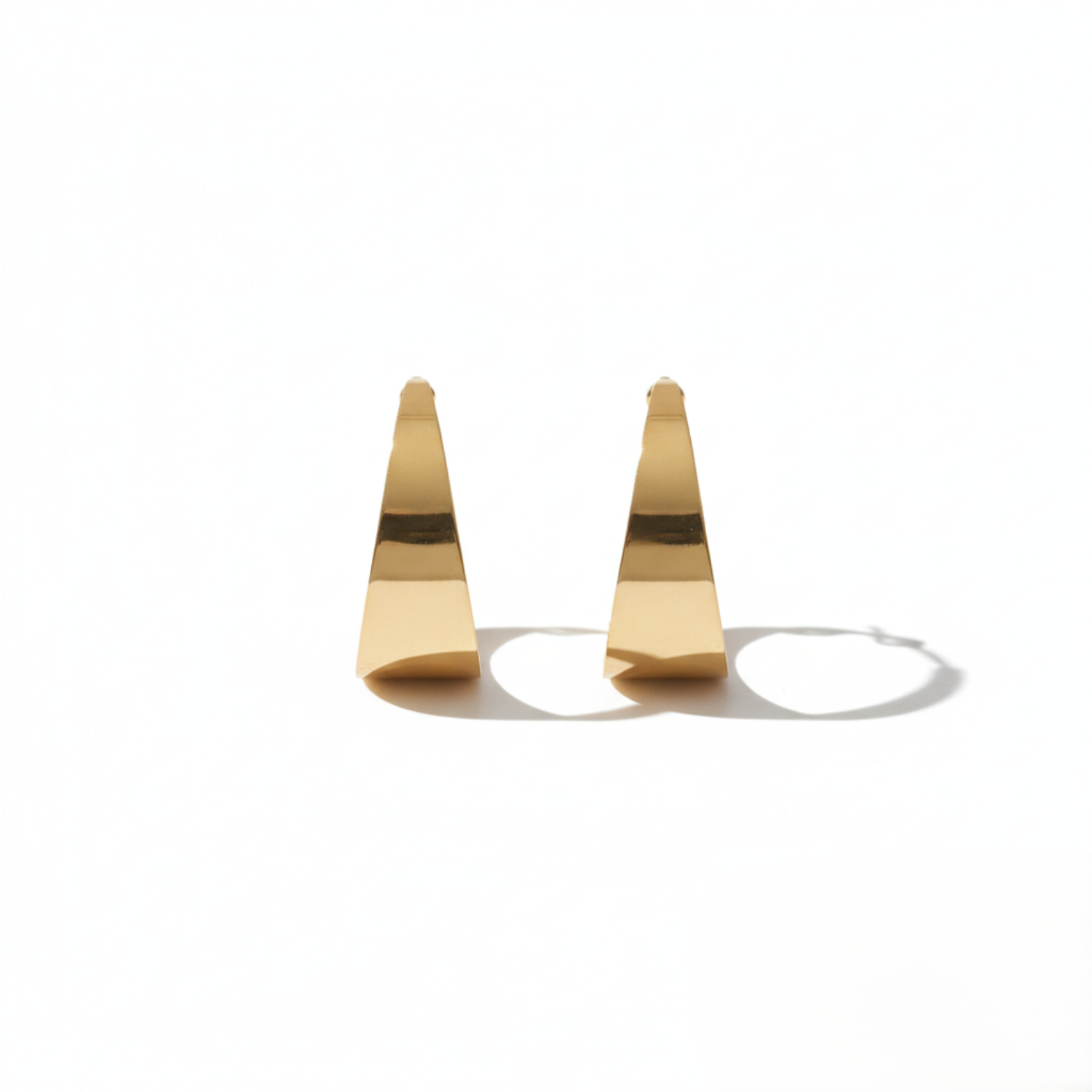 Wide Tapered Gold Hoop Earrings JLT13736